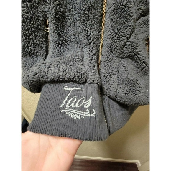 Artisans The Art Of Apparel Tao's Sherpa Vest, Blue Size Small - Picture 3 of 9